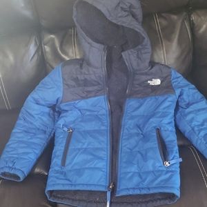 Boys The North Face Small 7/8 Coat